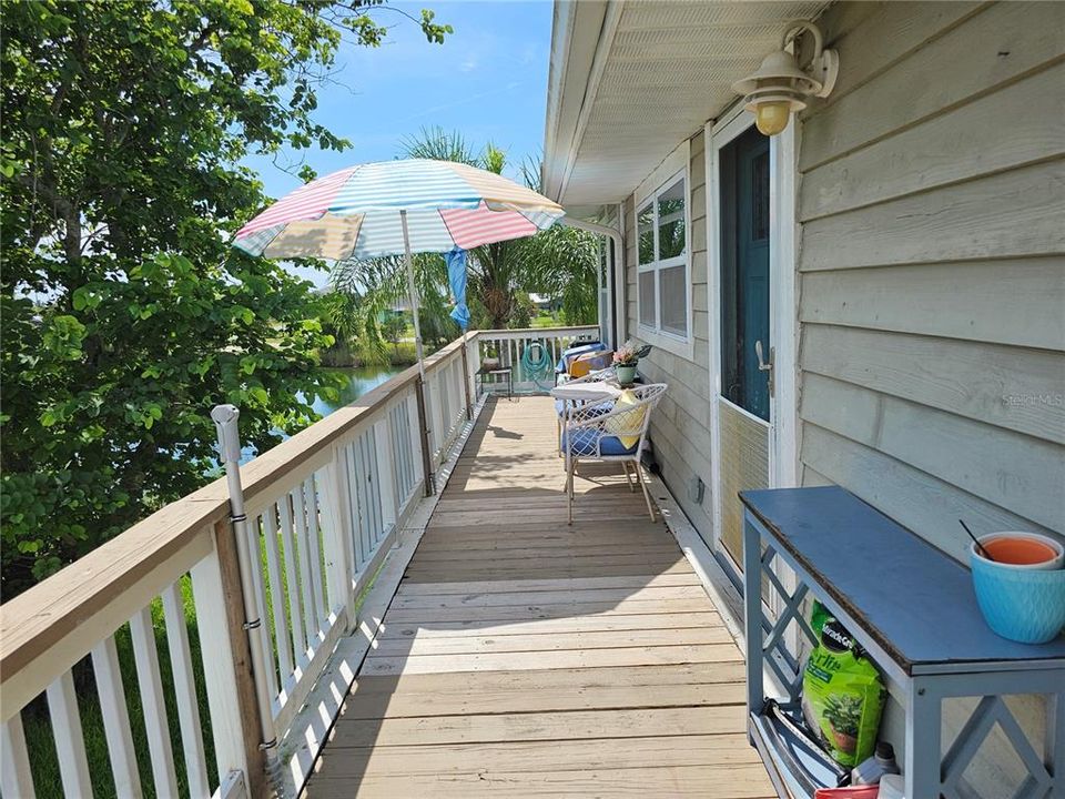 For Sale: $355,000 (2 beds, 2 baths, 1344 Square Feet)