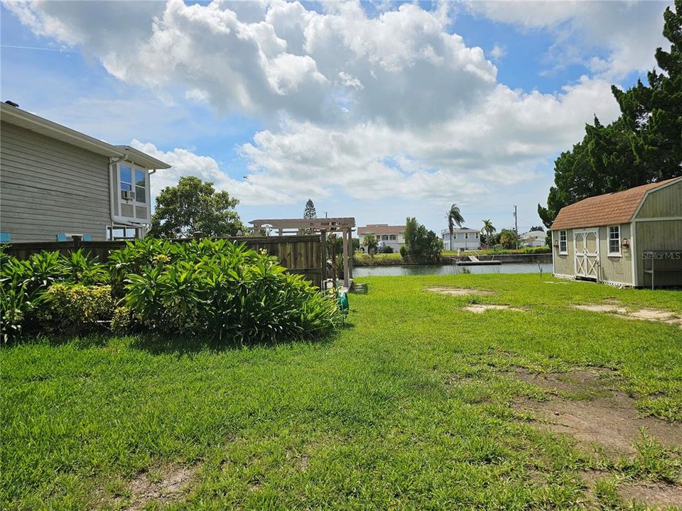 For Sale: $355,000 (2 beds, 2 baths, 1344 Square Feet)