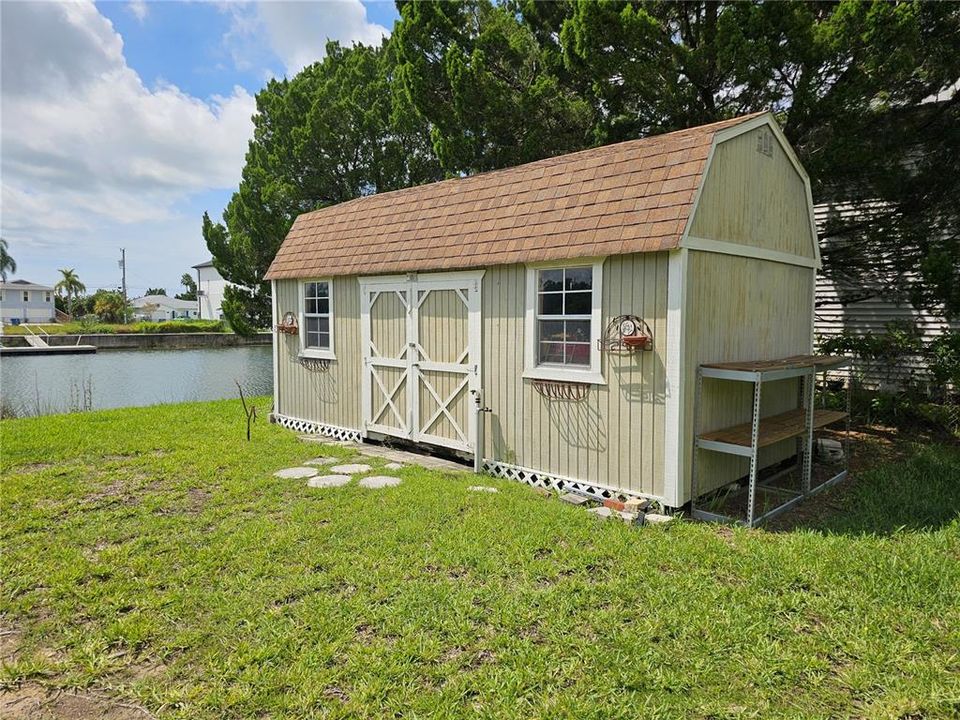 For Sale: $355,000 (2 beds, 2 baths, 1344 Square Feet)