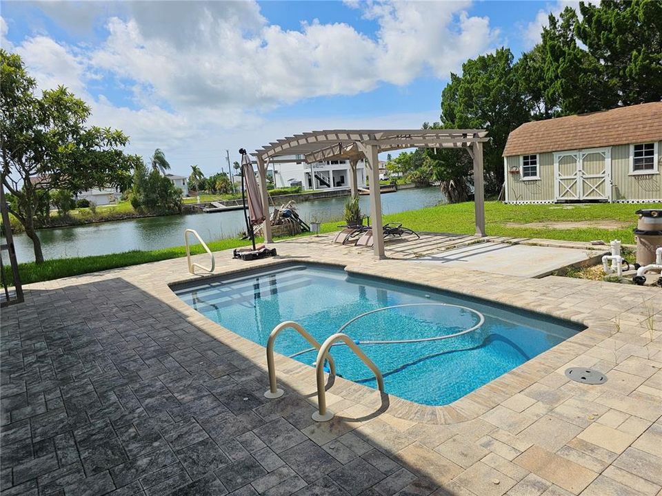 For Sale: $355,000 (2 beds, 2 baths, 1344 Square Feet)