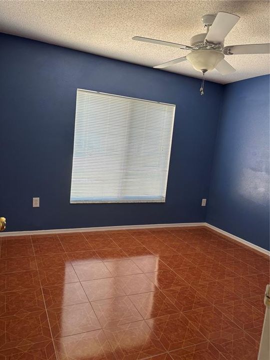 En Renta: $2,395 (4 camas, 2 baños, 1507 Pies cuadrados)