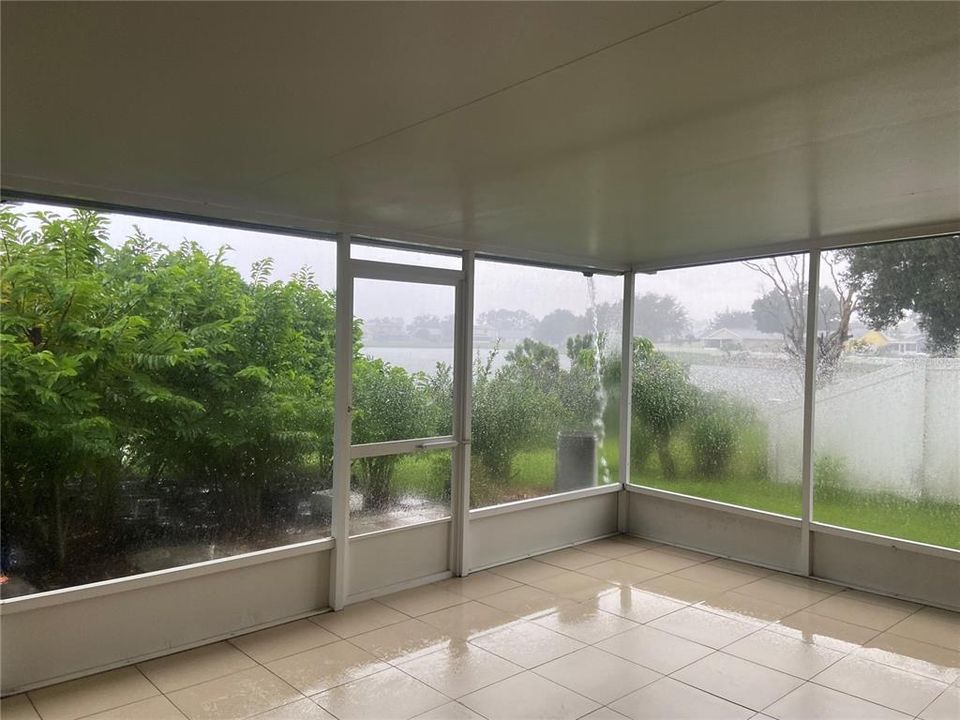 En Renta: $2,395 (4 camas, 2 baños, 1507 Pies cuadrados)