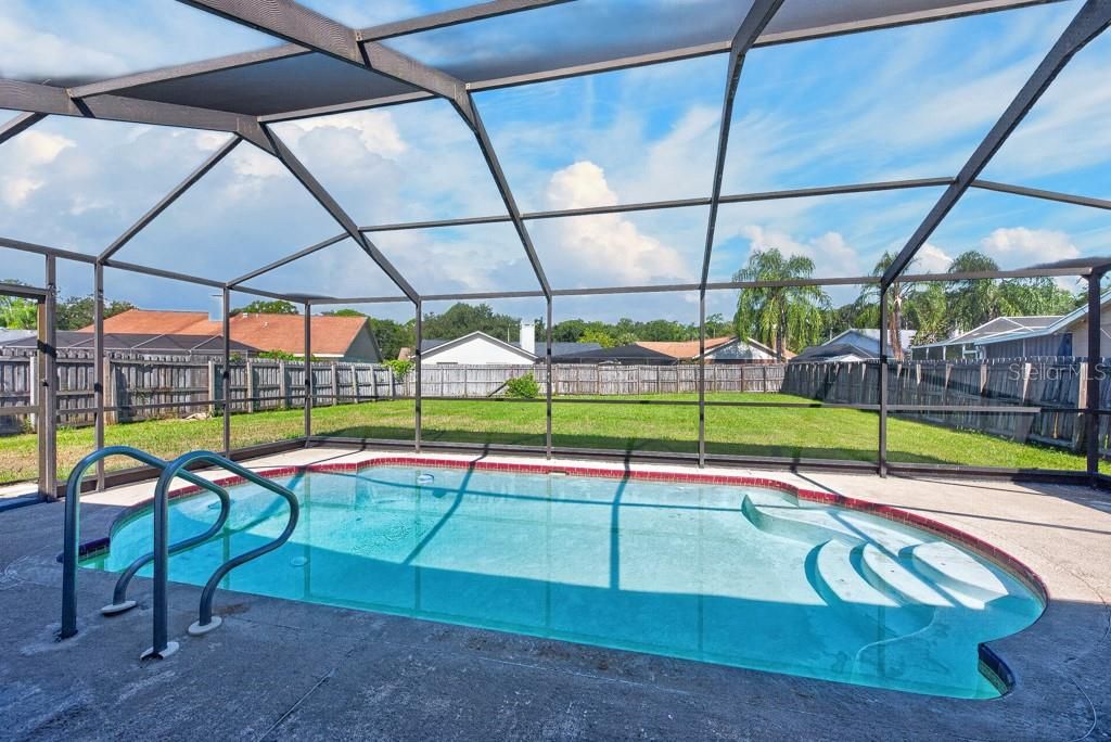 For Sale: $440,000 (4 beds, 2 baths, 2040 Square Feet)