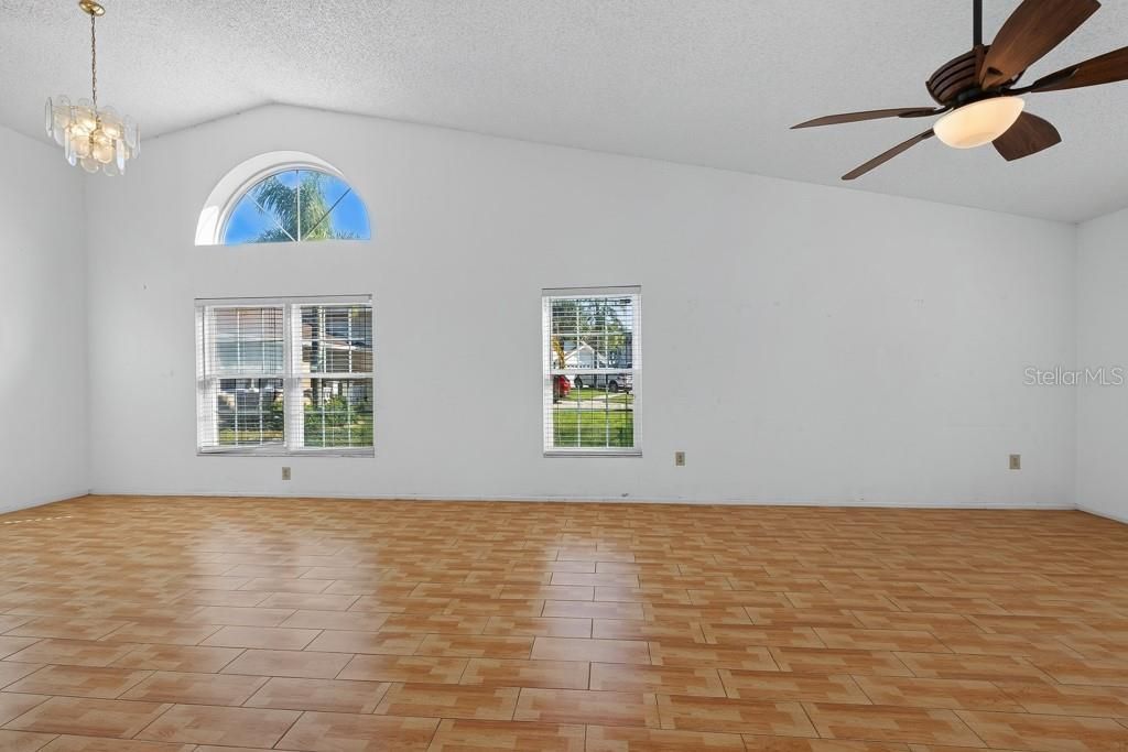 For Sale: $440,000 (4 beds, 2 baths, 2040 Square Feet)
