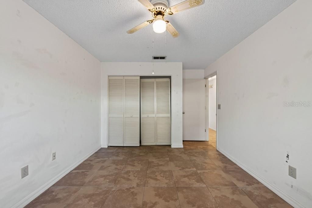 For Sale: $440,000 (4 beds, 2 baths, 2040 Square Feet)