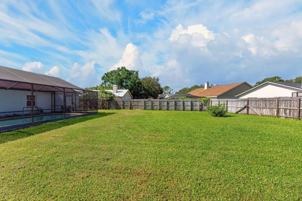 For Sale: $440,000 (4 beds, 2 baths, 2040 Square Feet)