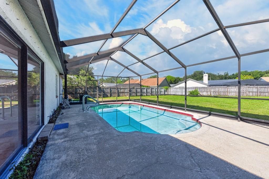 For Sale: $440,000 (4 beds, 2 baths, 2040 Square Feet)