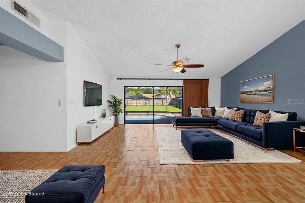 For Sale: $440,000 (4 beds, 2 baths, 2040 Square Feet)
