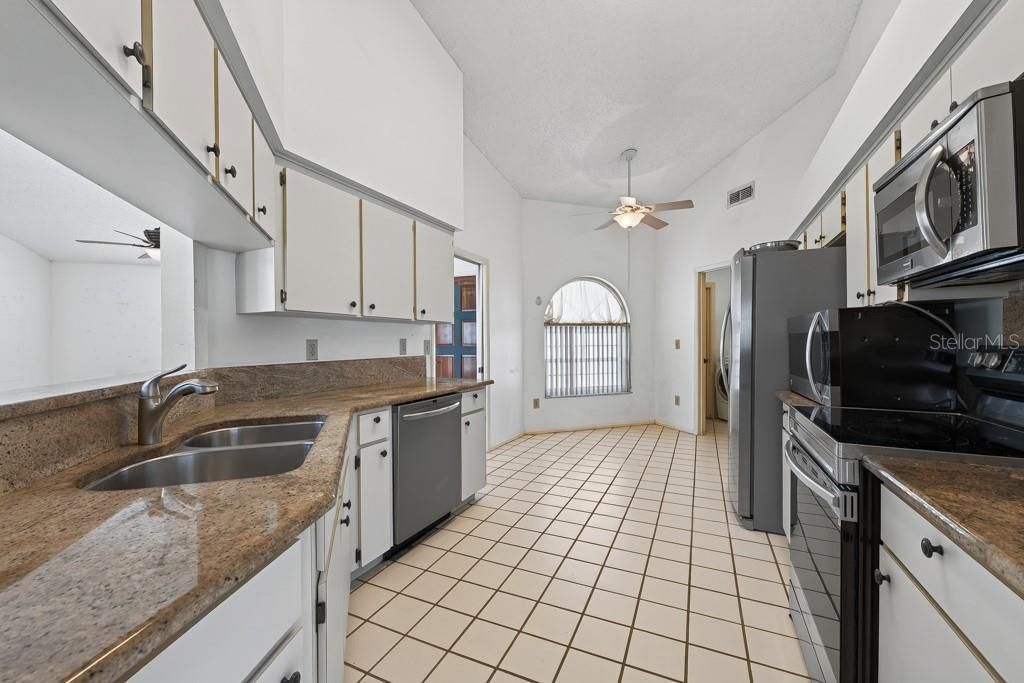 For Sale: $440,000 (4 beds, 2 baths, 2040 Square Feet)
