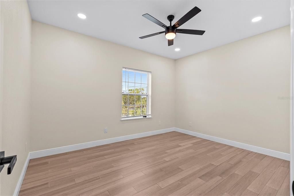 For Rent: $3,500 (3 beds, 2 baths, 2013 Square Feet)