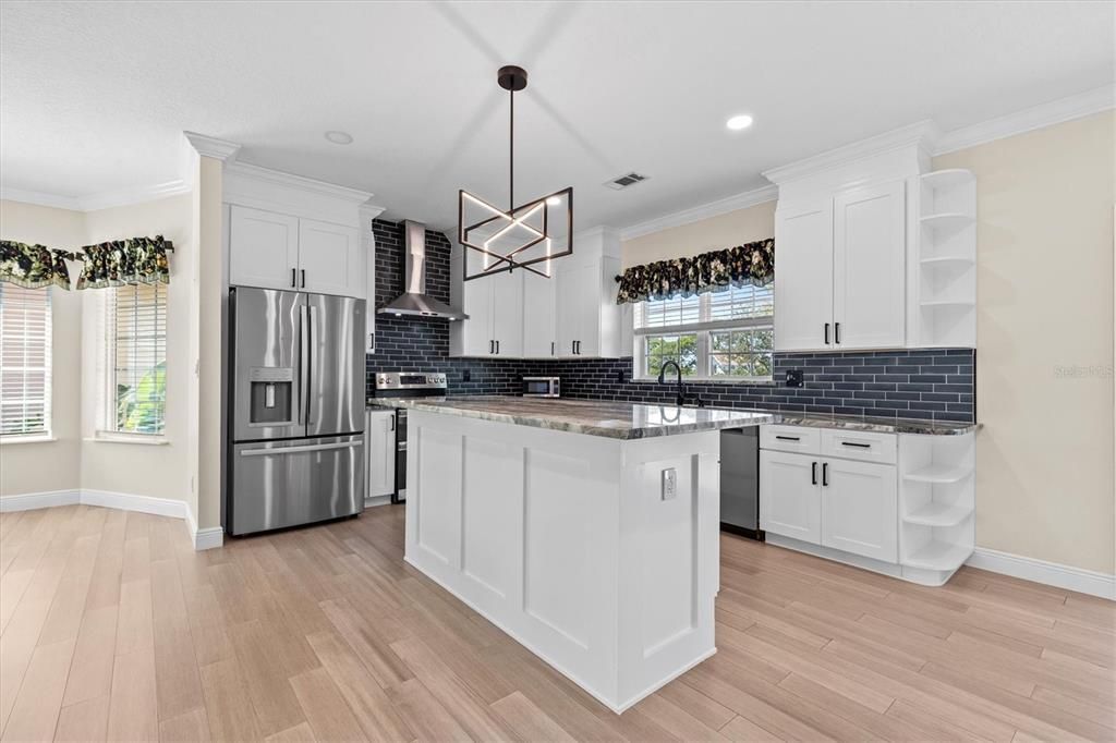 For Rent: $3,500 (3 beds, 2 baths, 2013 Square Feet)