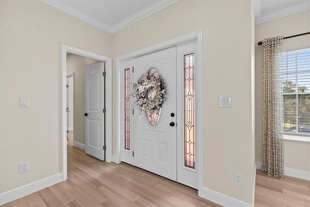 For Rent: $3,500 (3 beds, 2 baths, 2013 Square Feet)