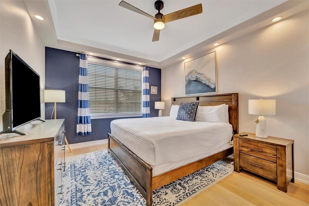 : $2,349,000 (4 camas, 3 baños, 2524 Pies cuadrados)