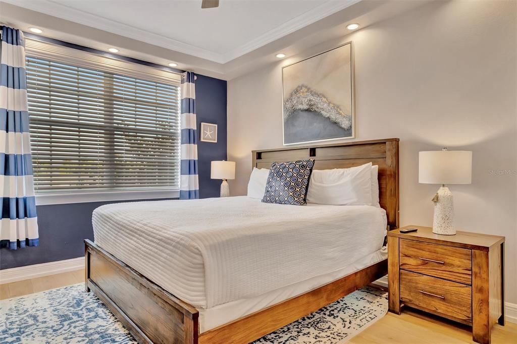 : $2,349,000 (4 camas, 3 baños, 2524 Pies cuadrados)