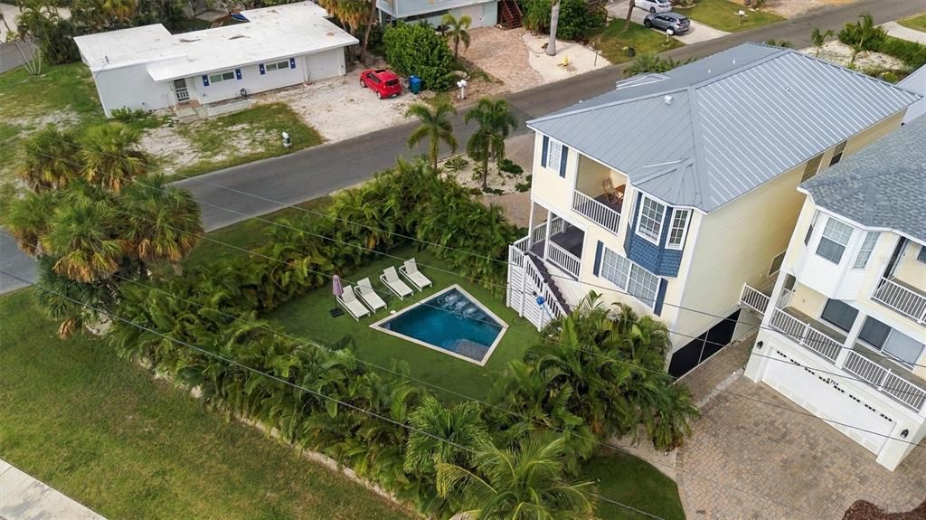 : $2,349,000 (4 camas, 3 baños, 2524 Pies cuadrados)