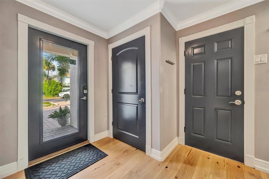 : $2,349,000 (4 camas, 3 baños, 2524 Pies cuadrados)