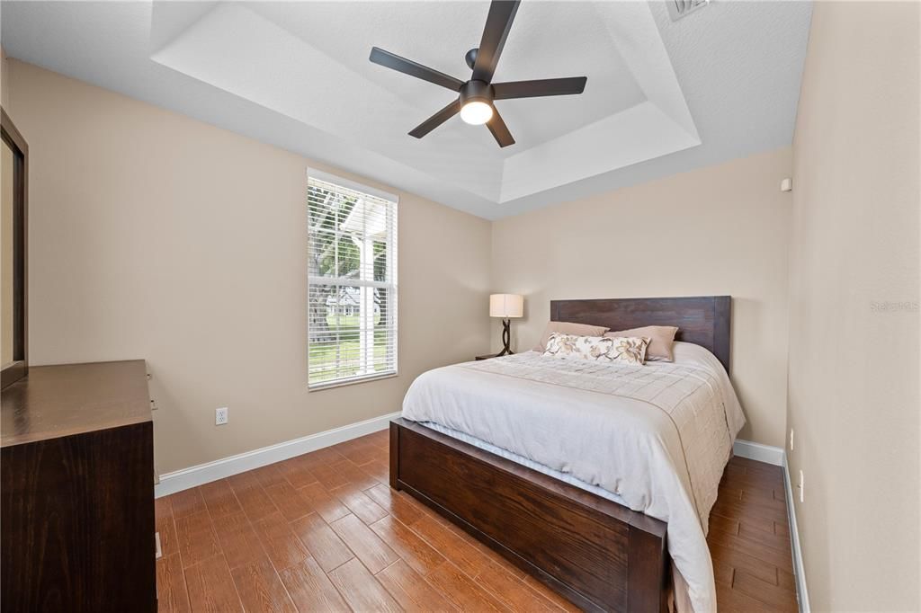 For Sale: $729,000 (3 beds, 2 baths, 1951 Square Feet)