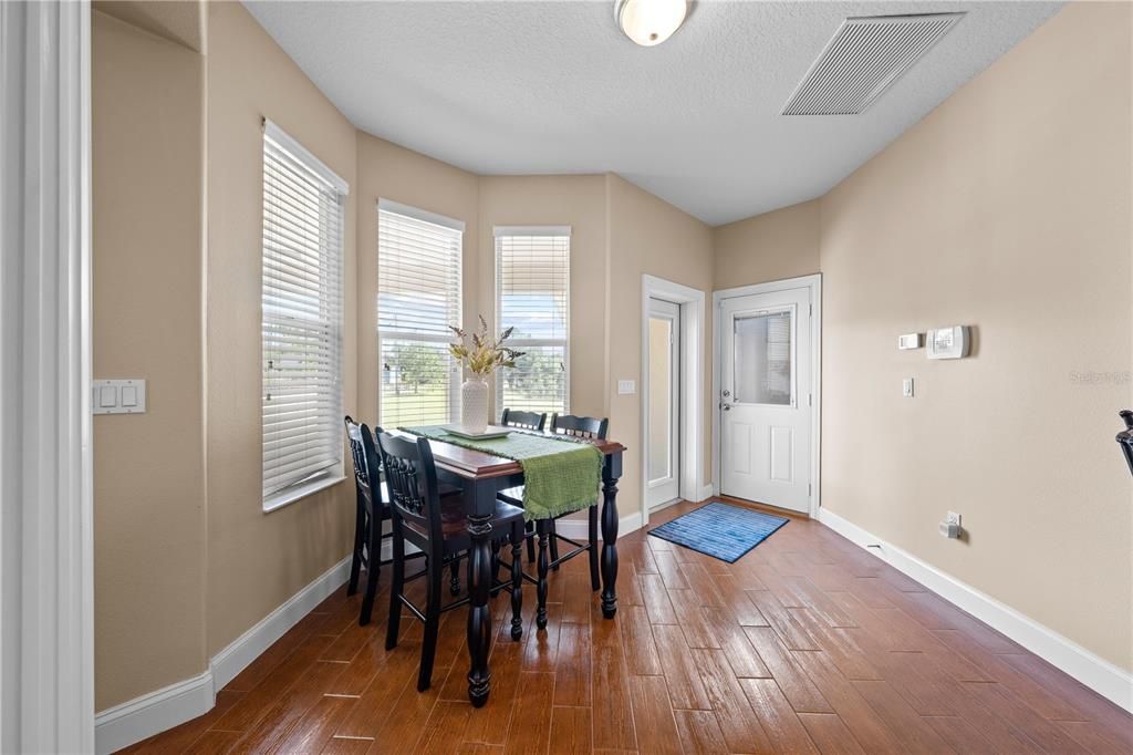 For Sale: $729,000 (3 beds, 2 baths, 1951 Square Feet)