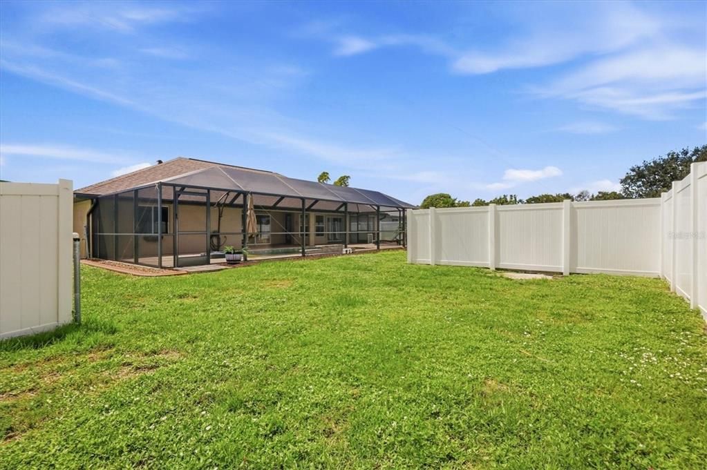 En Venta: $525,000 (4 camas, 2 baños, 1993 Pies cuadrados)