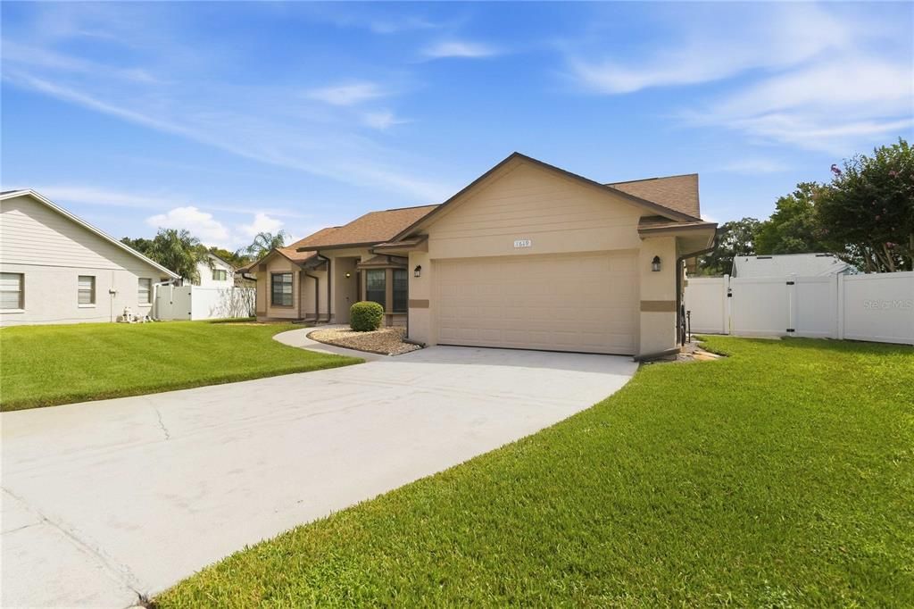 En Venta: $409,000 (3 camas, 2 baños, 1450 Pies cuadrados)
