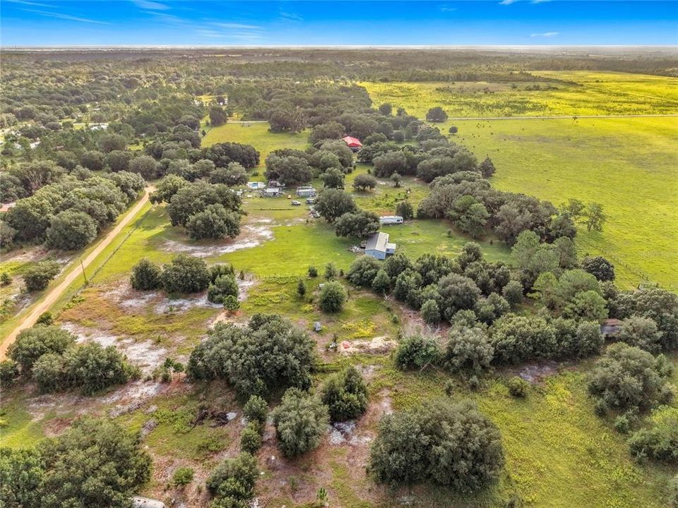 待售: $74,900 (2.85 acres)