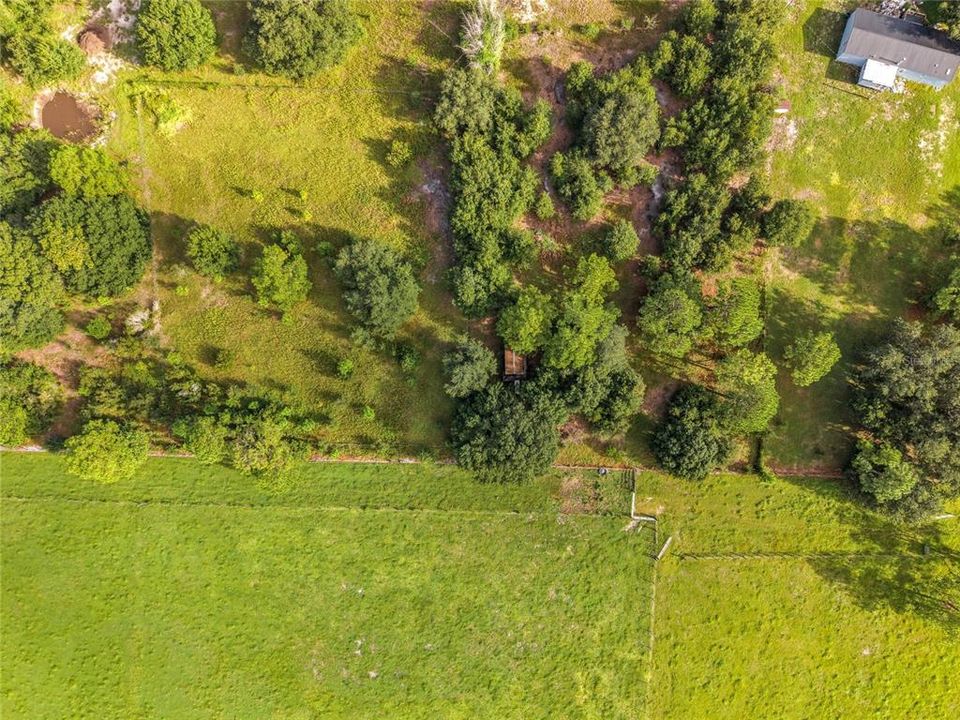 待售: $74,900 (2.85 acres)