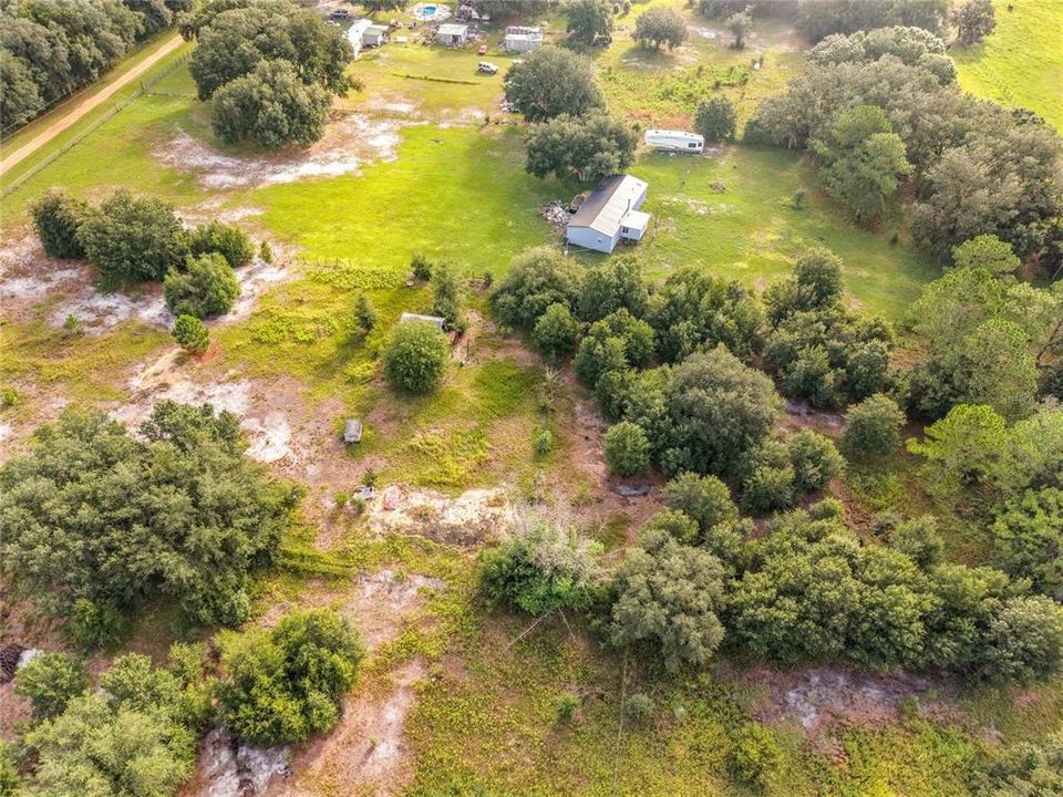 待售: $74,900 (2.85 acres)