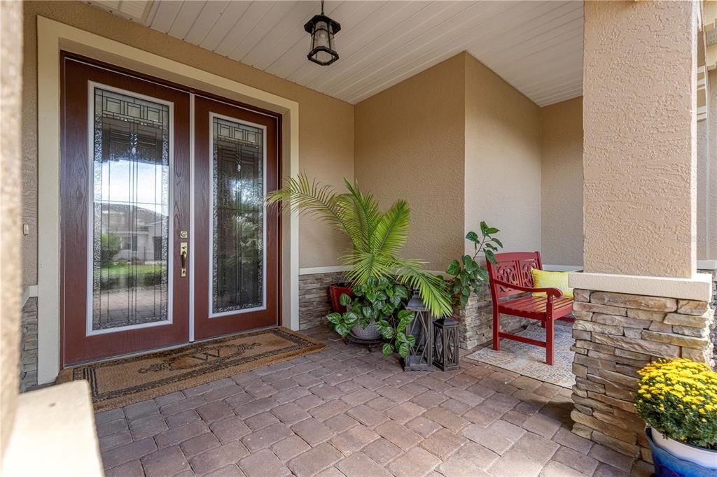 En Venta: $549,900 (3 camas, 3 baños, 2814 Pies cuadrados)