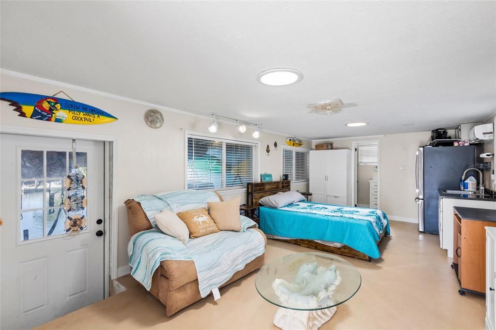 For Sale: $485,000 (3 beds, 3 baths, 1680 Square Feet)