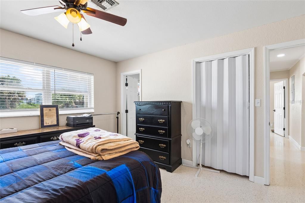 For Sale: $485,000 (3 beds, 3 baths, 1680 Square Feet)
