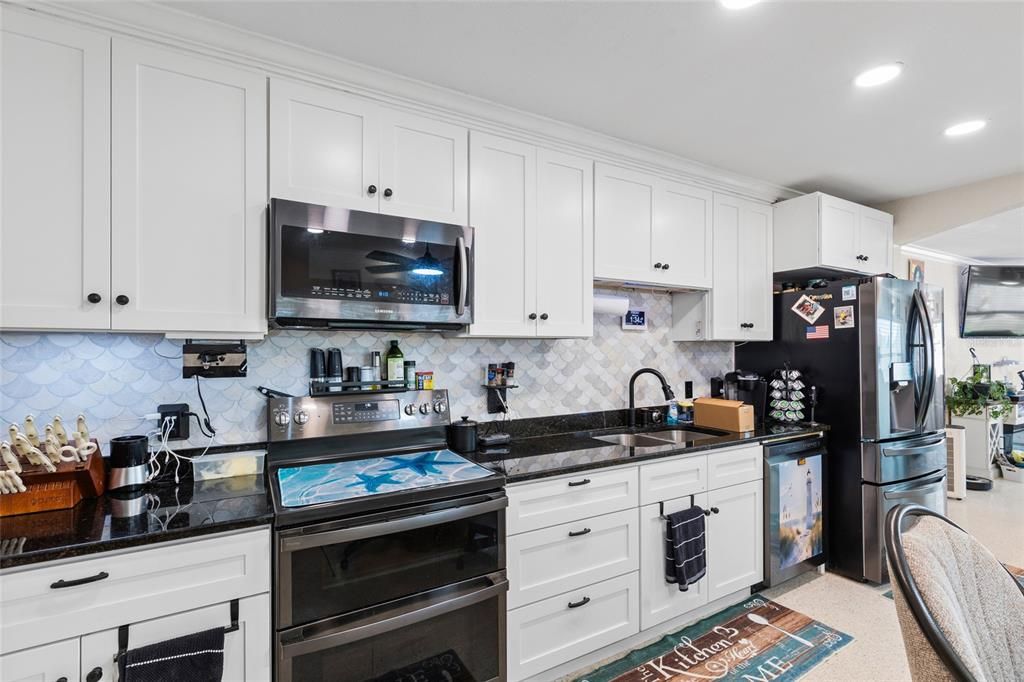 For Sale: $485,000 (3 beds, 3 baths, 1680 Square Feet)