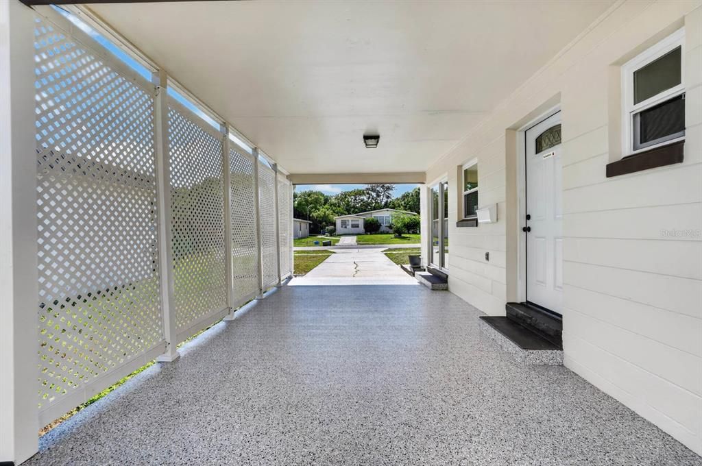 For Sale: $284,000 (2 beds, 1 baths, 880 Square Feet)