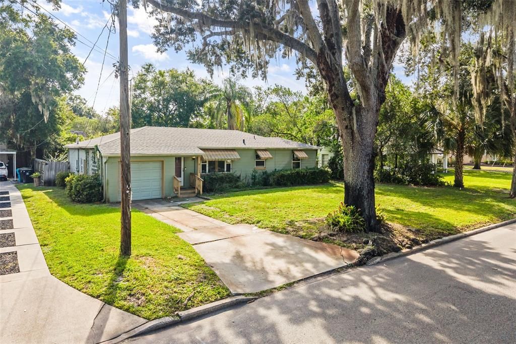 En Venta: $425,000 (3 camas, 1 baños, 1259 Pies cuadrados)