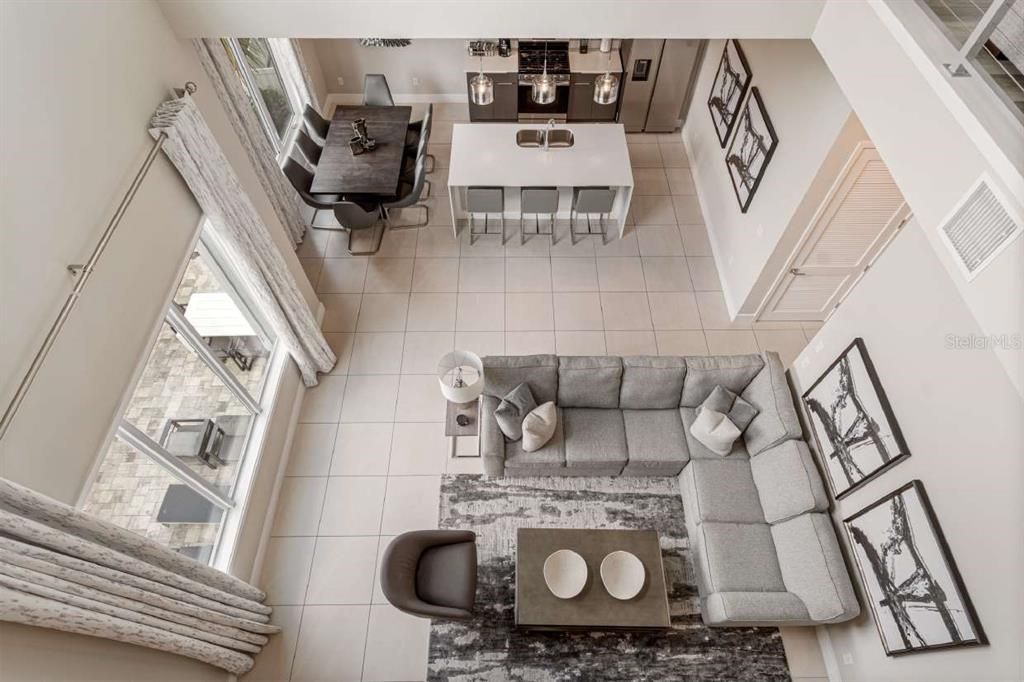 En Venta: $404,900 (5 camas, 4 baños, 2703 Pies cuadrados)
