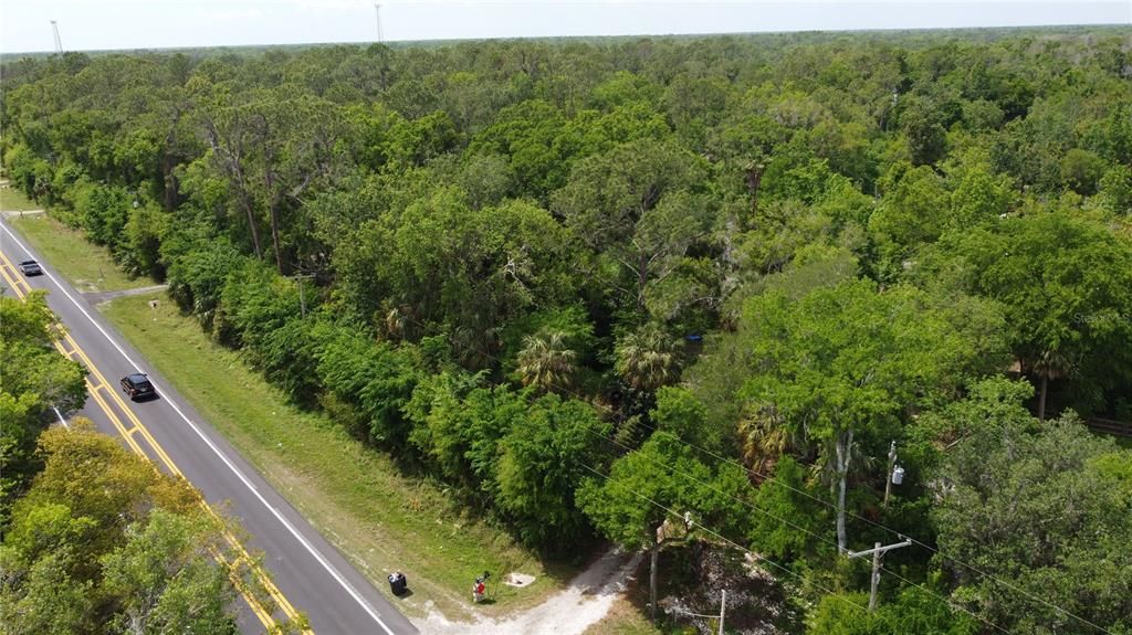 待售: $249,999 (3.03 acres)