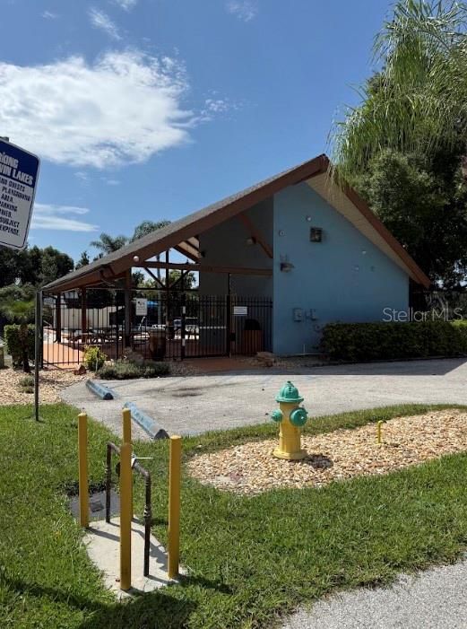 For Sale: $359,000 (3 beds, 2 baths, 1709 Square Feet)