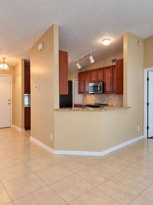 For Sale: $359,000 (3 beds, 2 baths, 1709 Square Feet)