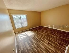 For Rent: $1,950 (2 beds, 2 baths, 1090 Square Feet)