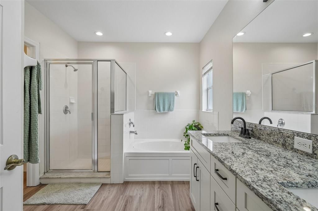 For Sale: $495,000 (4 beds, 2 baths, 2176 Square Feet)