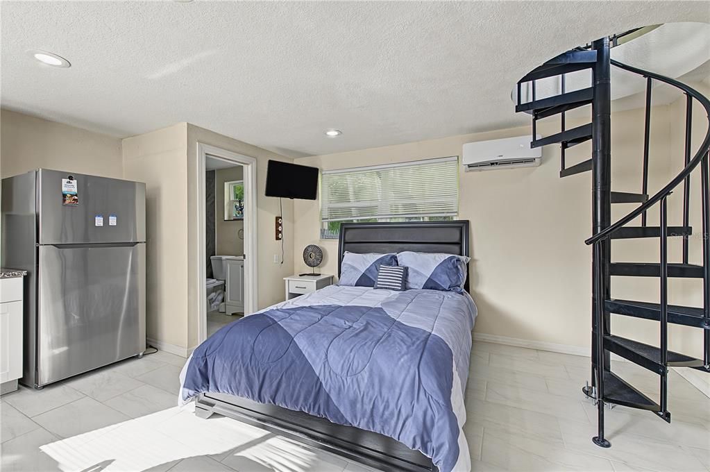 For Sale: $425,000 (5 beds, 0 baths, 1928 Square Feet)
