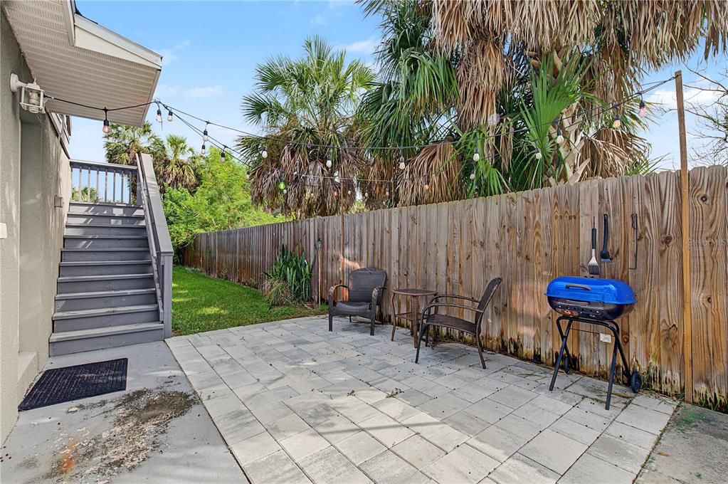 For Sale: $425,000 (5 beds, 0 baths, 1928 Square Feet)