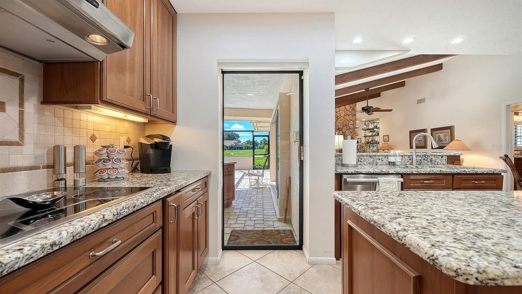 Active With Contract: $674,900 (3 beds, 3 baths, 2403 Square Feet)