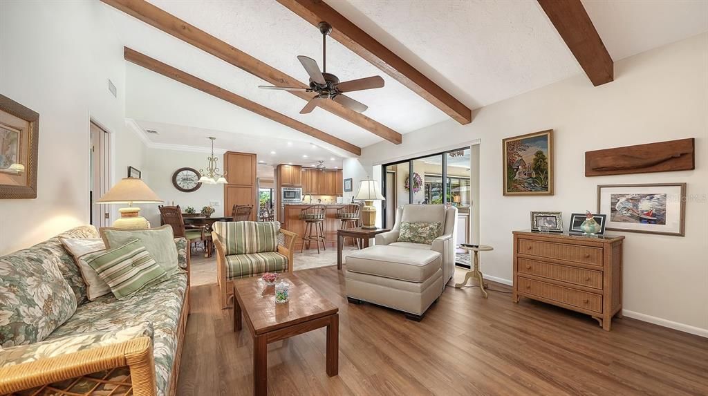 Active With Contract: $674,900 (3 beds, 3 baths, 2403 Square Feet)