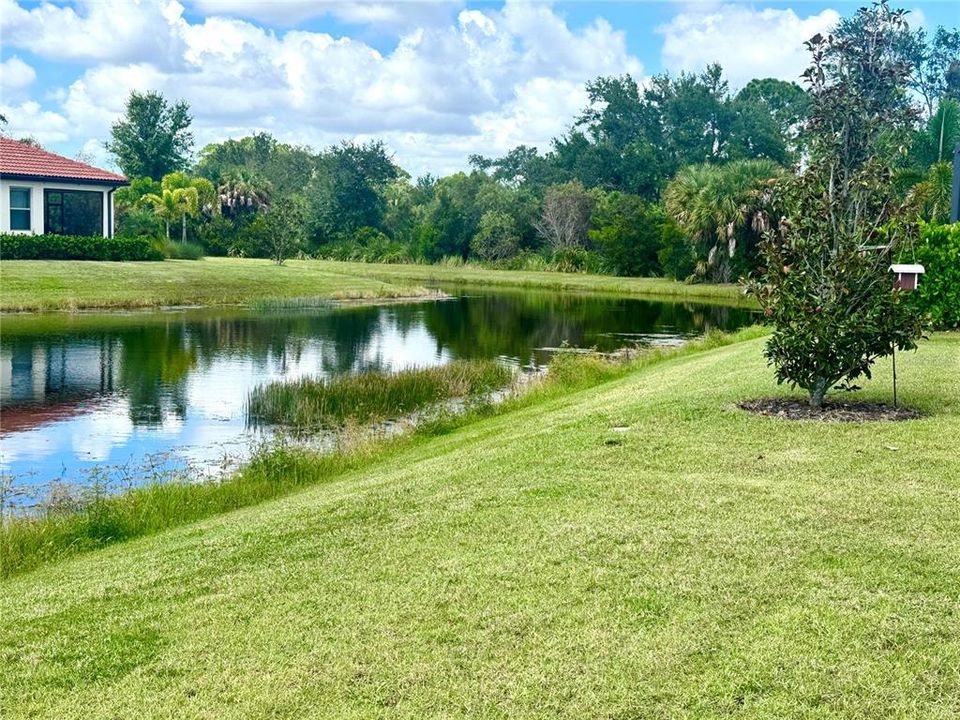 En Venta: $380,000 (3 camas, 2 baños, 1427 Pies cuadrados)