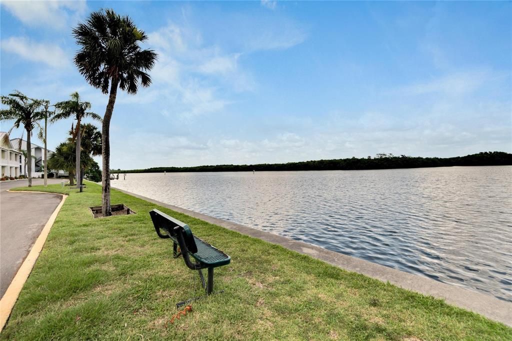 For Sale: $135,000 (1 beds, 1 baths, 308 Square Feet)