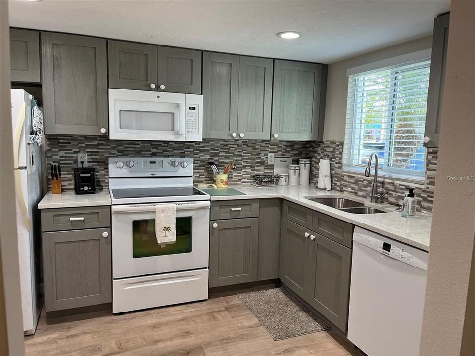 For Rent: $1,395 (2 beds, 2 baths, 1026 Square Feet)