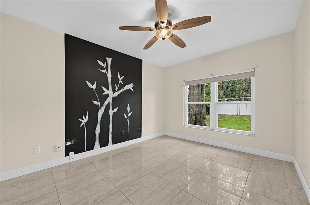 For Sale: $299,900 (4 beds, 2 baths, 1359 Square Feet)