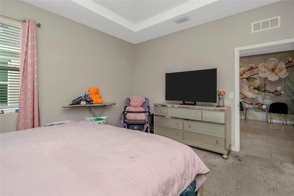 For Sale: $475,000 (4 beds, 3 baths, 2824 Square Feet)