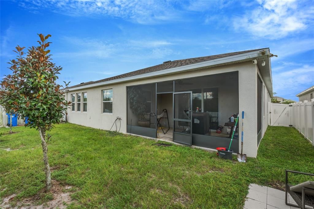 For Sale: $475,000 (4 beds, 3 baths, 2824 Square Feet)
