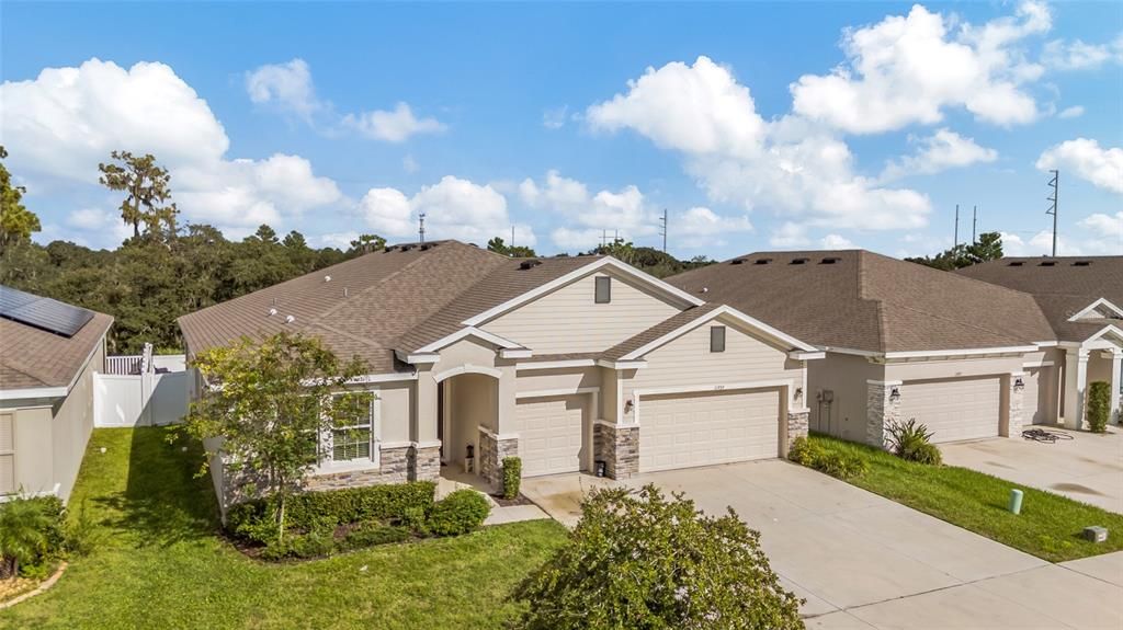 For Sale: $475,000 (4 beds, 3 baths, 2824 Square Feet)